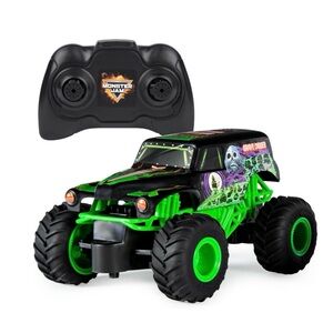 NEW Monster Jam, Official Grave Digger Remote Control Monster Truck, 1: 24 Scale
